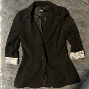 Iz Buyer Fitted Blazer in Black - Size Small